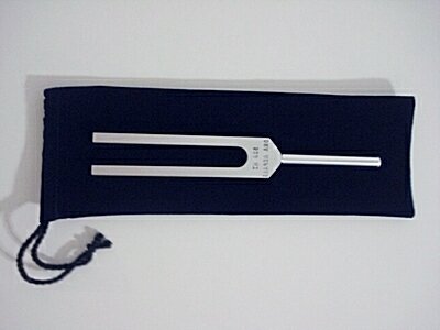 鍼灸、特に美容鍼との相性が抜群に良く、重宝しております。