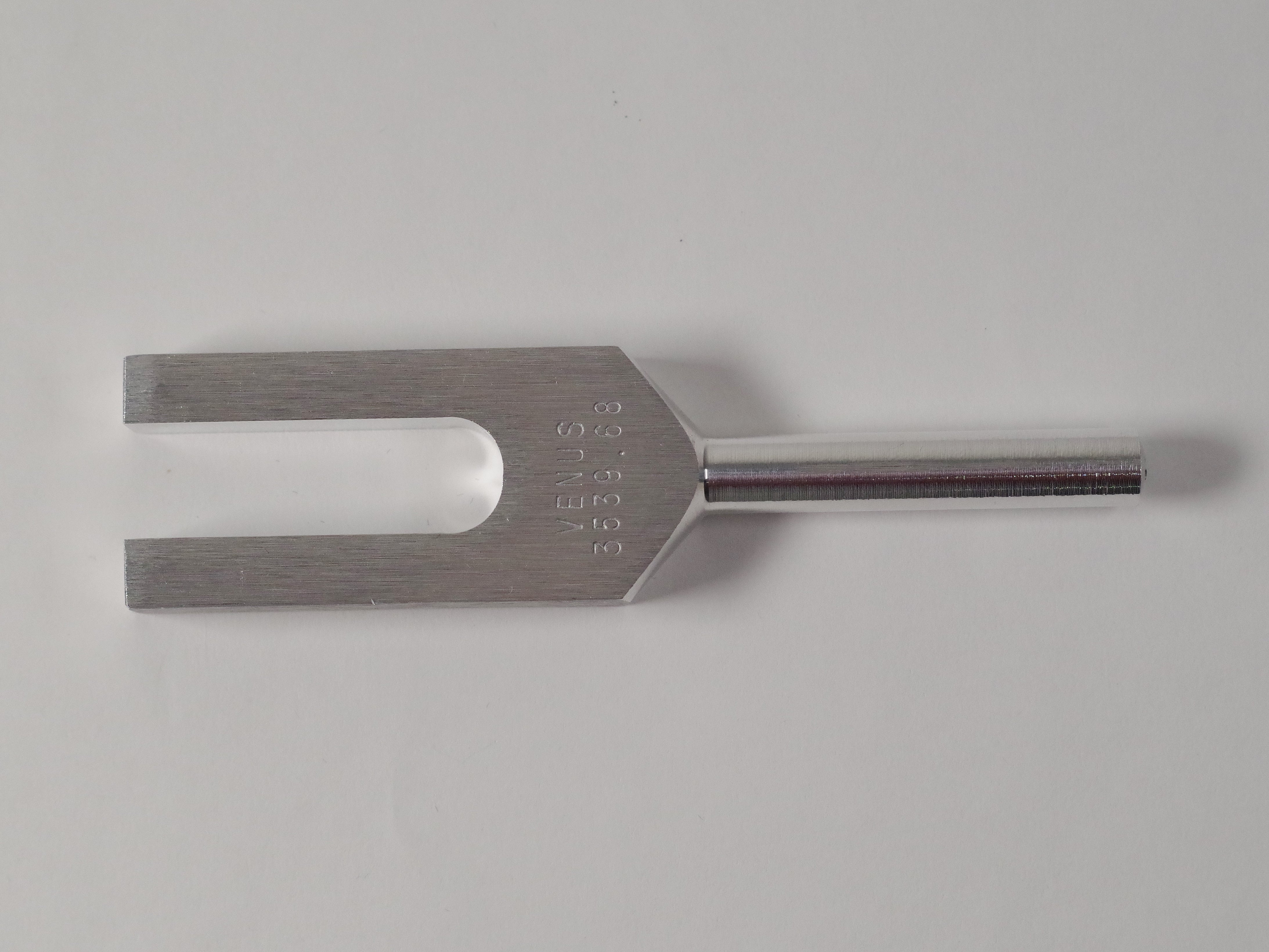 最初に鳴らした時は涙が出てきました